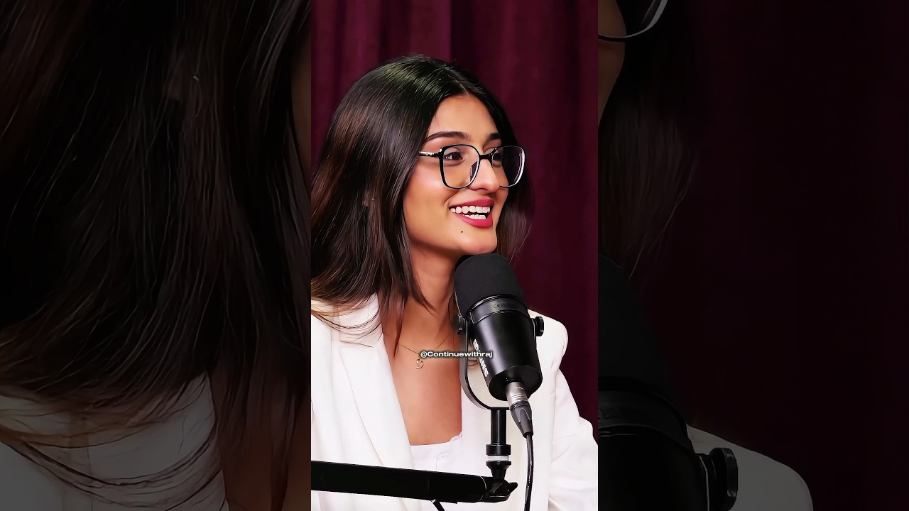 How Much Money Does Payal Gaming Earn From Superchat?|#payalgaming #superchat #Money #Gaming #Gamer